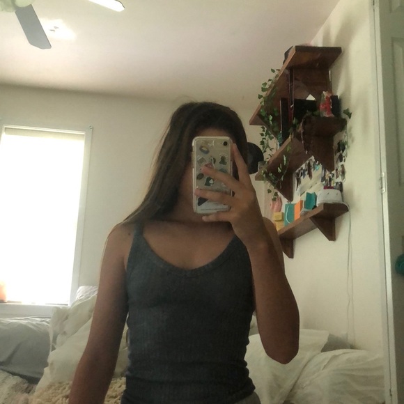 American Eagle Outfitters Tops - Super soft ribbed tank